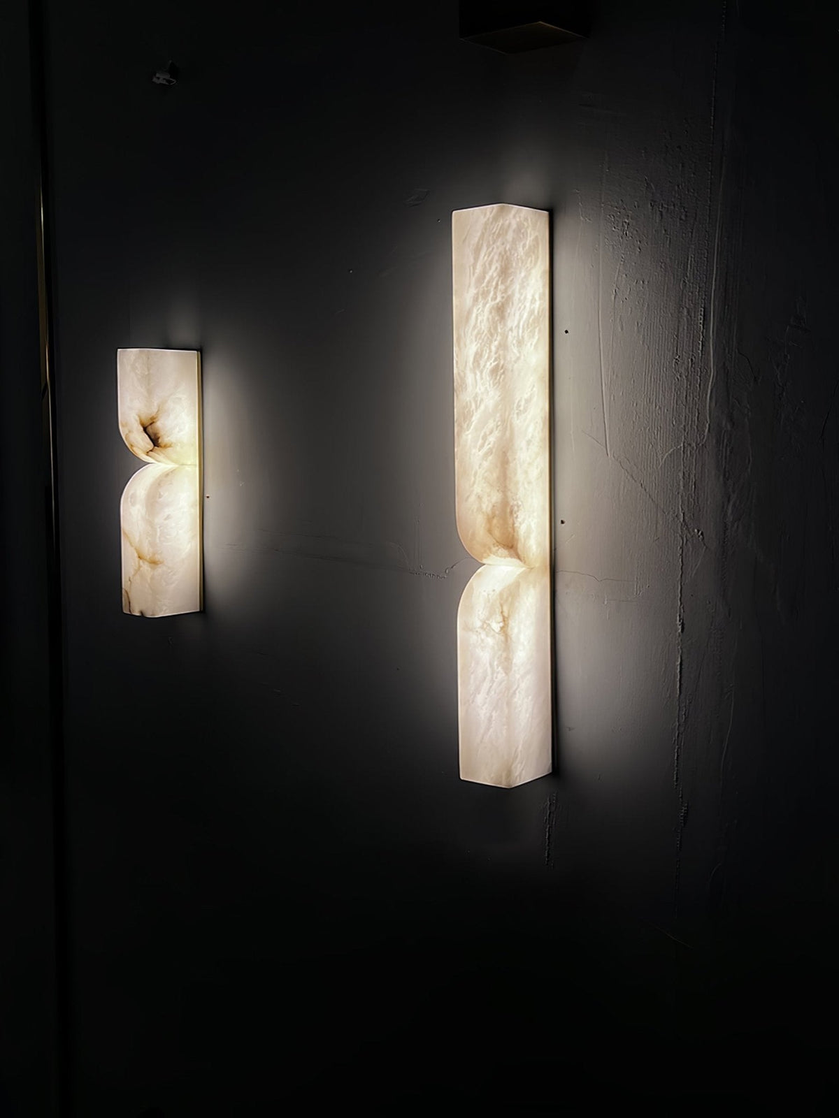 Alabaster Essence Plug-In Wall Sconce in Gold or Black