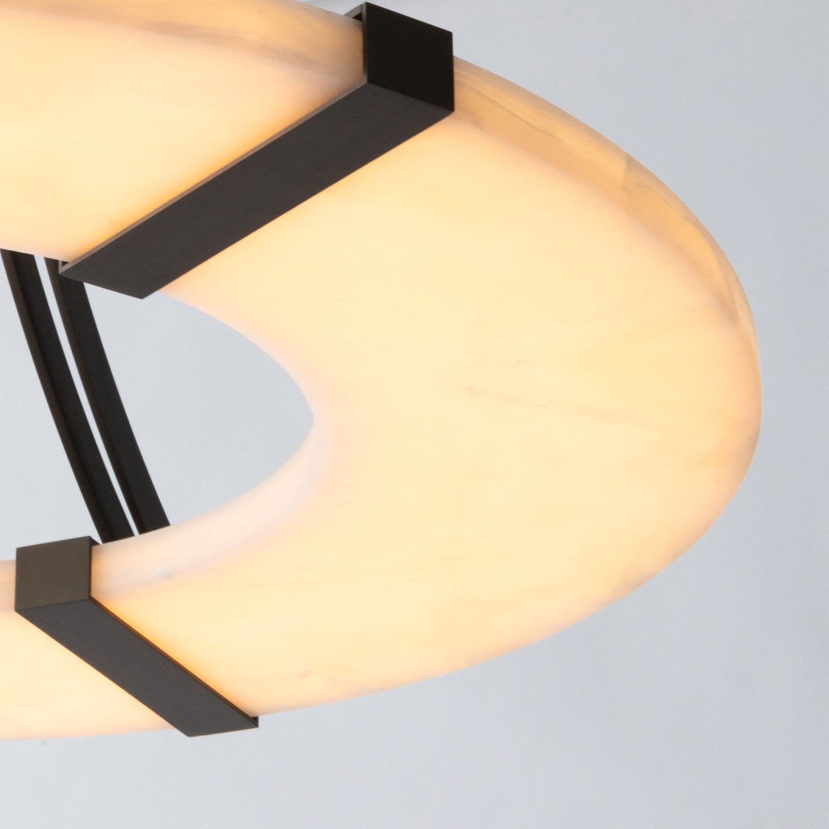 Alabaster Halo Pendant Light – Modern Minimalist LED Chandelier