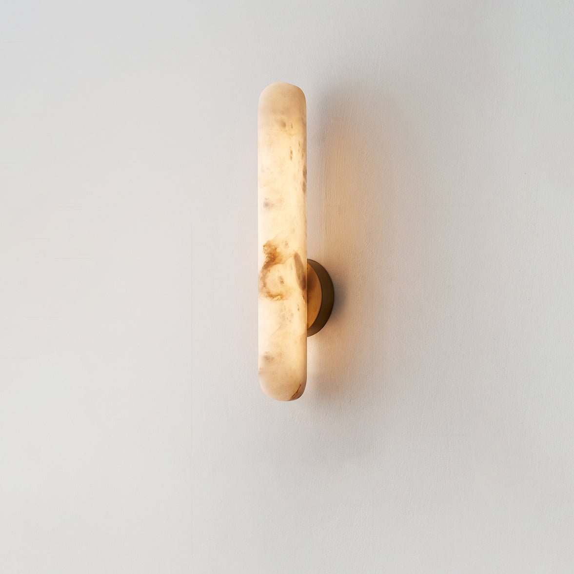 Alabaster Rod Wall Sconce in Brass – Modern Minimalist Lighting