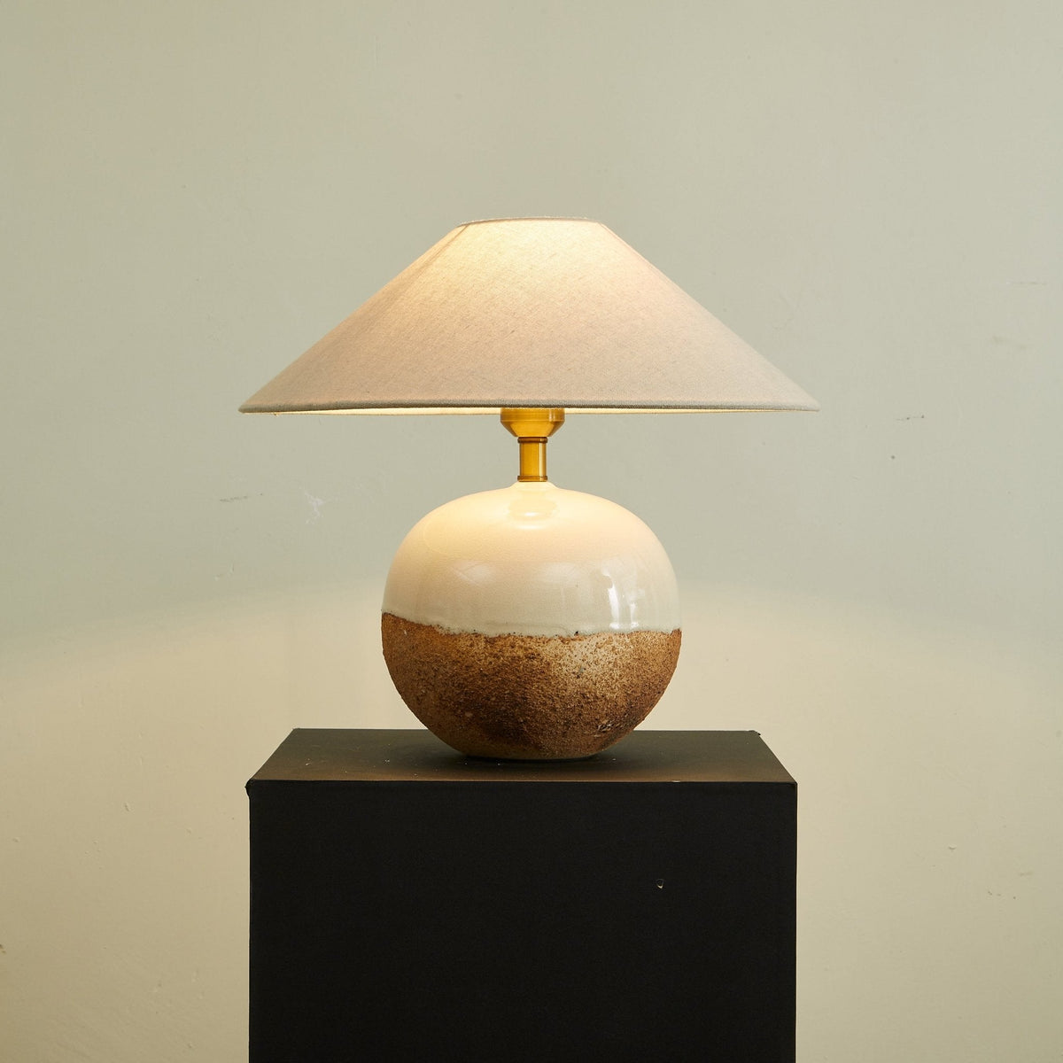 Alba Terra Ceramic Table Lamp with Linen Shade for Bedroom and Living Room