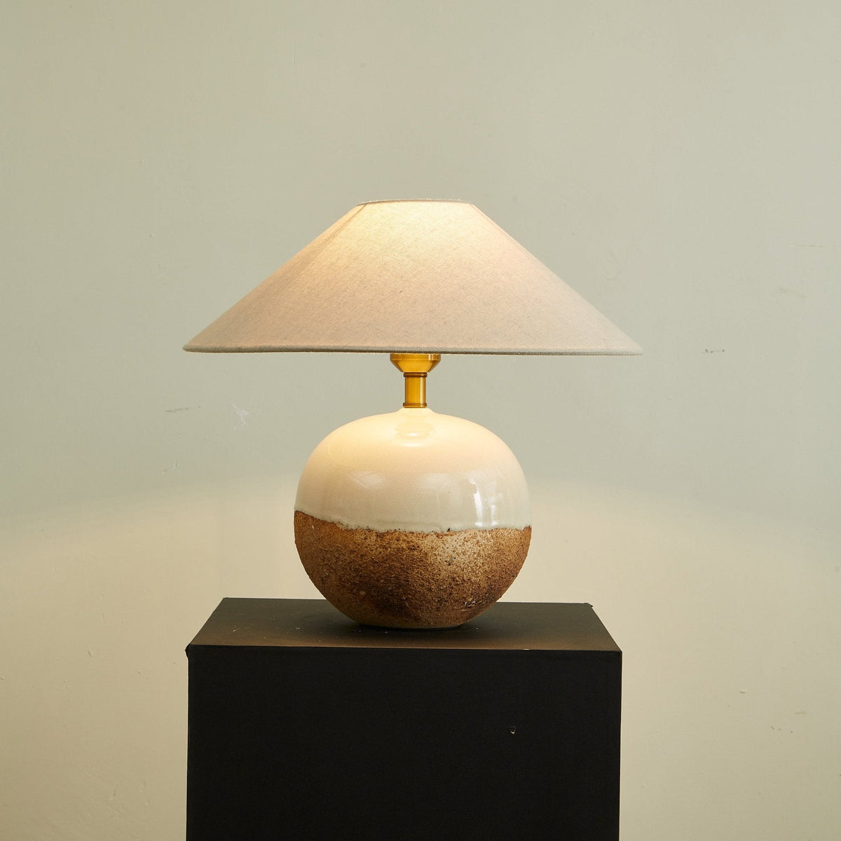 Alba Terra Ceramic Table Lamp with Linen Shade for Bedroom and Living Room