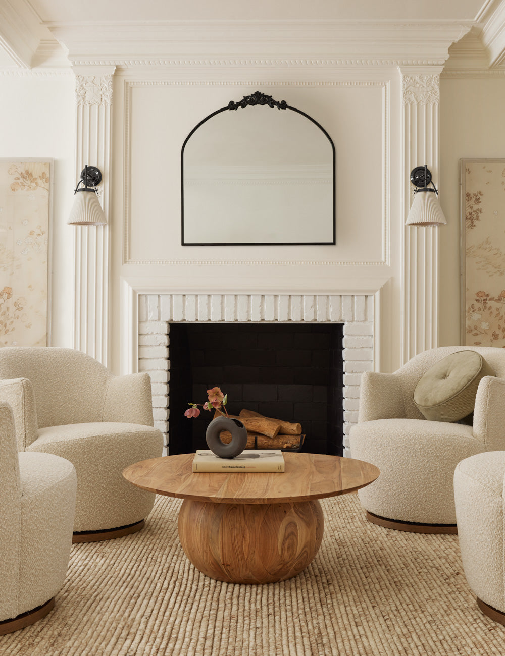 demi-pleated-wall-lamp