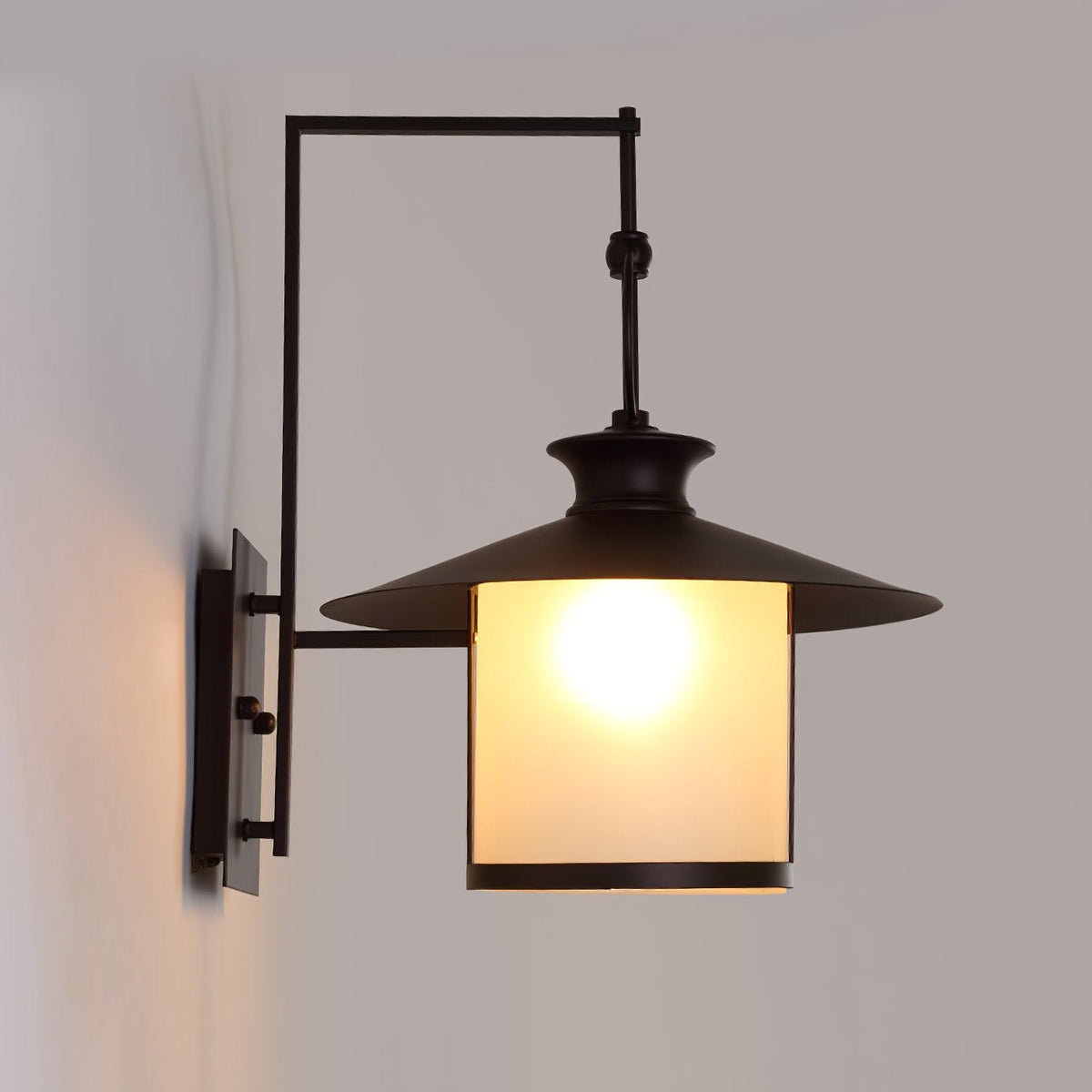 Alicia Wall Light