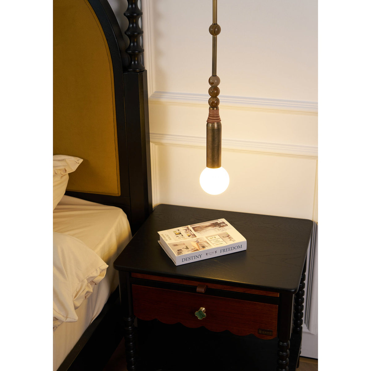 allia-pendant-light