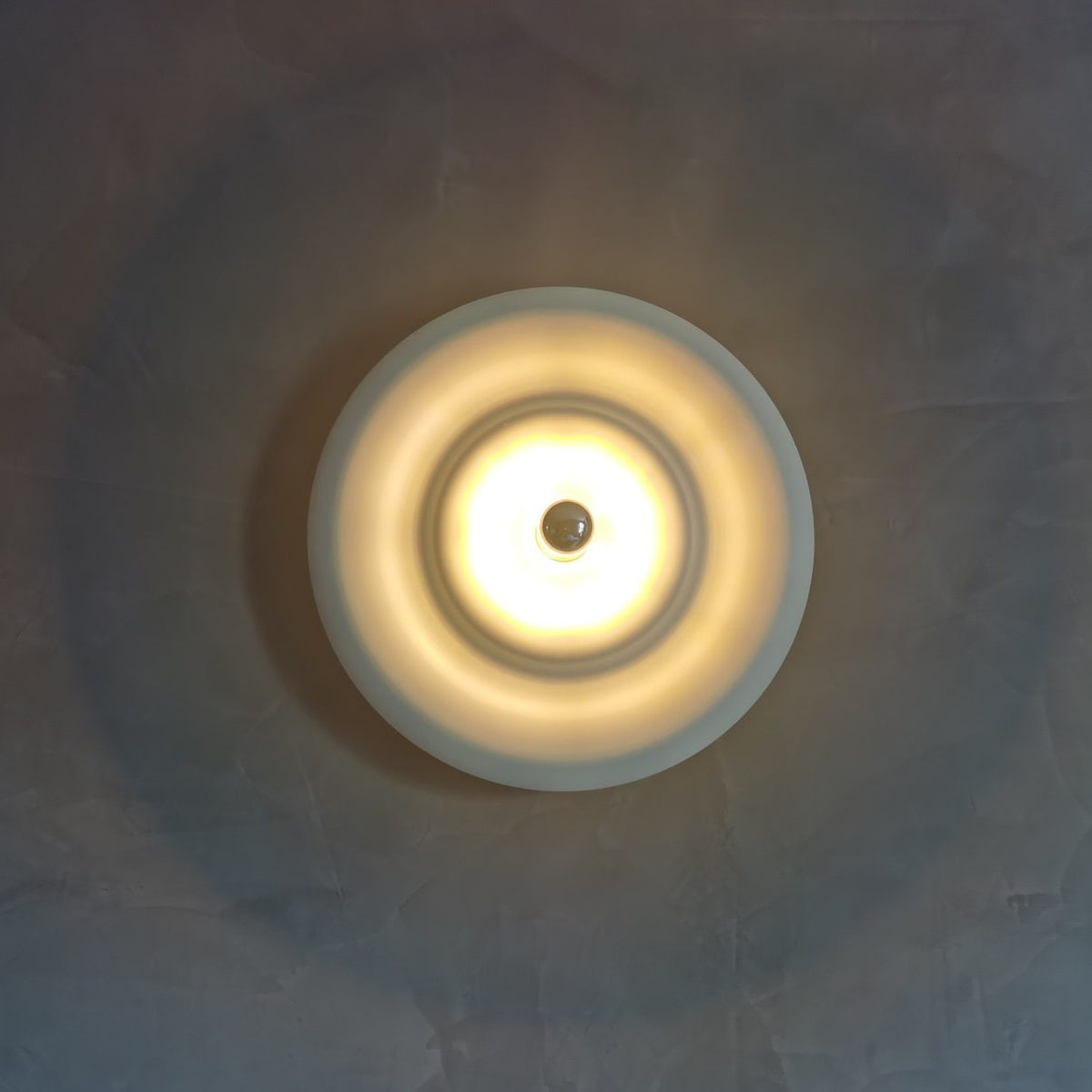 Alma Wall Lamp