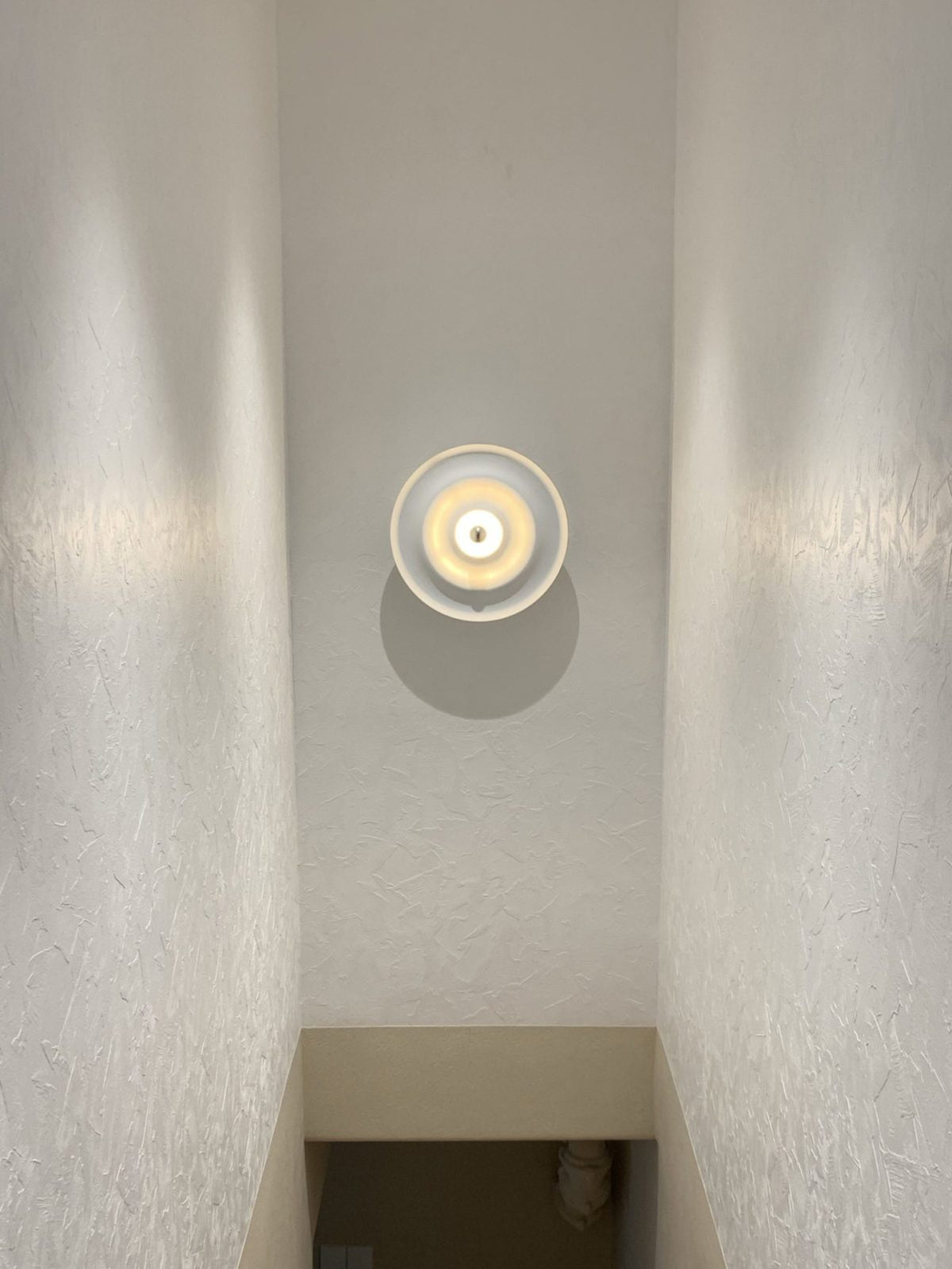Alma Wall Lamp