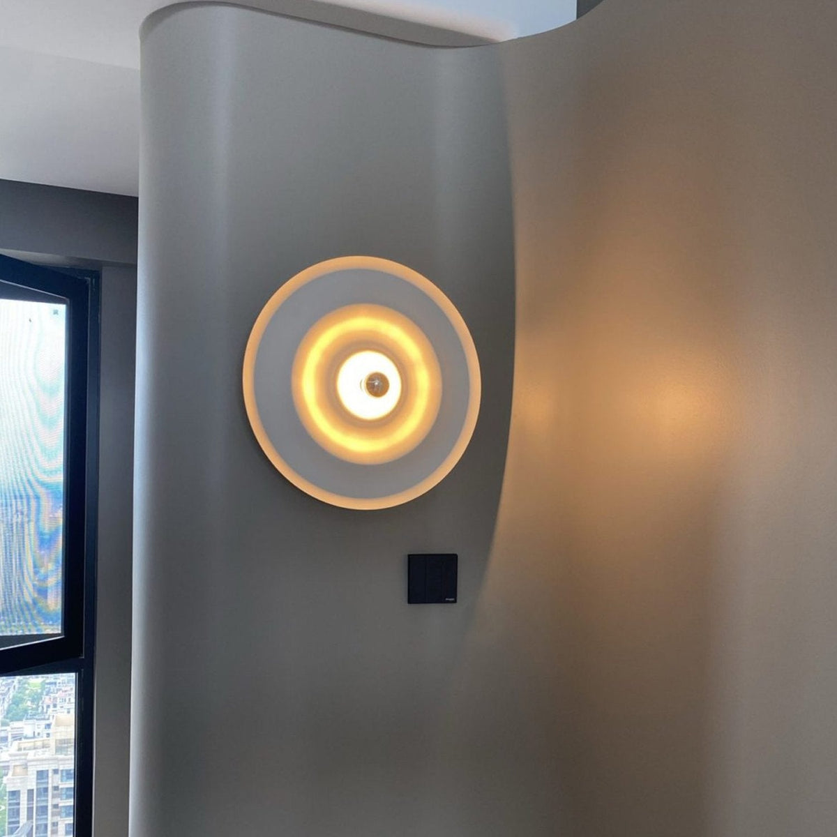 Alma Wall Lamp