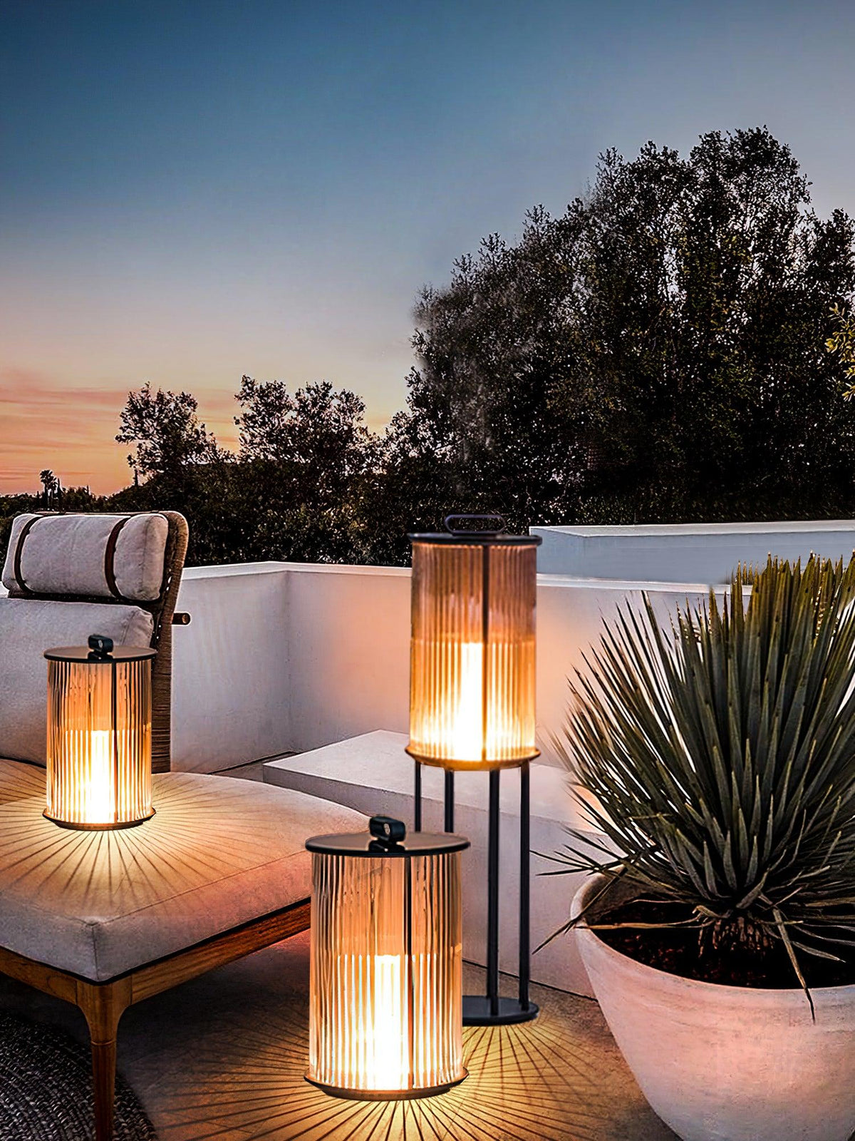 Ambient Line Lantern Garden Light – Stainless Steel Outdoor Post Lamp