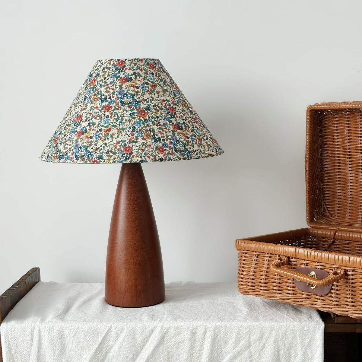 Amelia Blossom Table Lamp – Vintage Floral Wooden Bedside Light