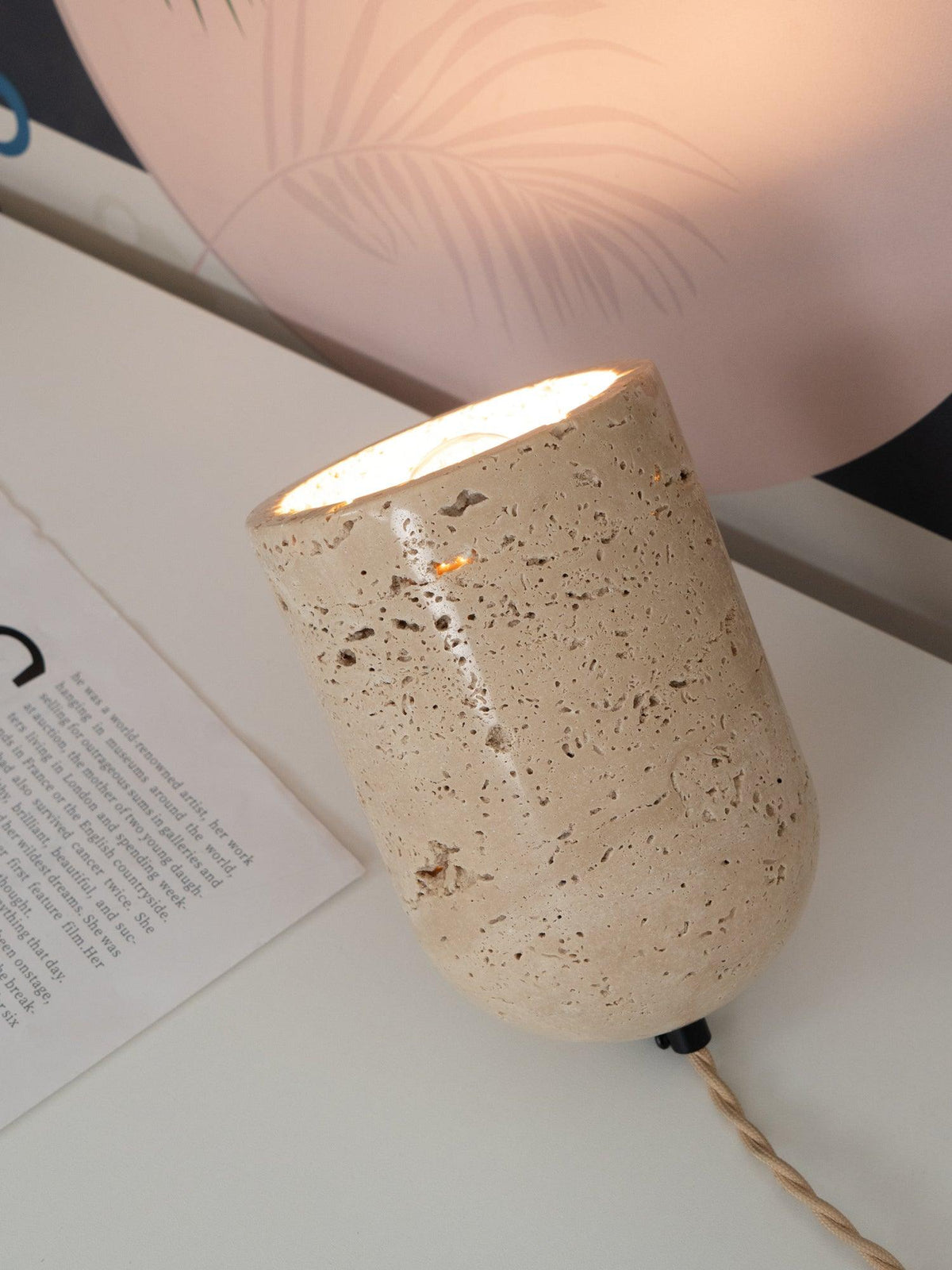 amidori-table-lamp