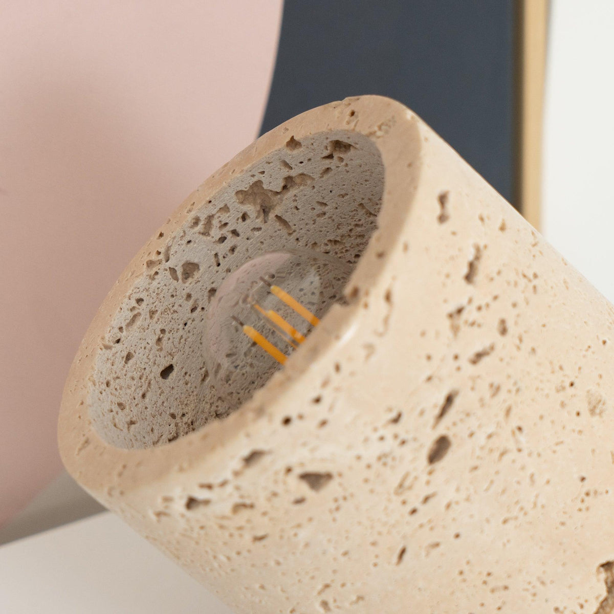 amidori-table-lamp