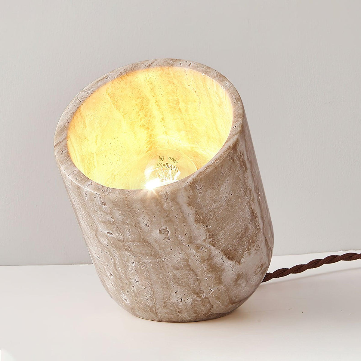 amidori-table-lamp