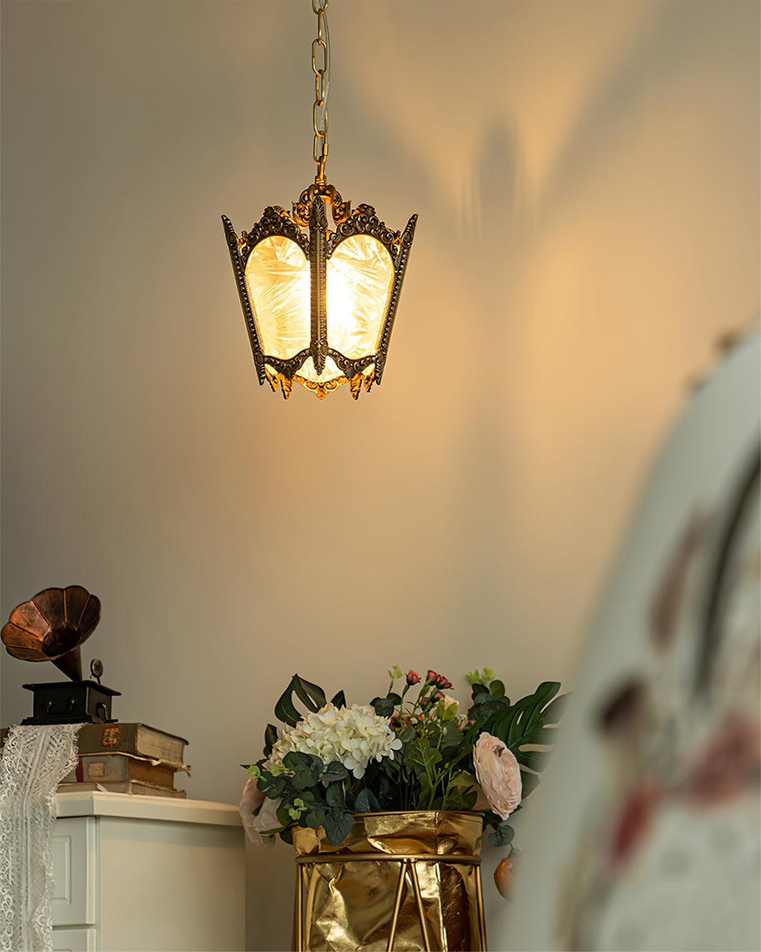 antique-empire-pendant-lamp