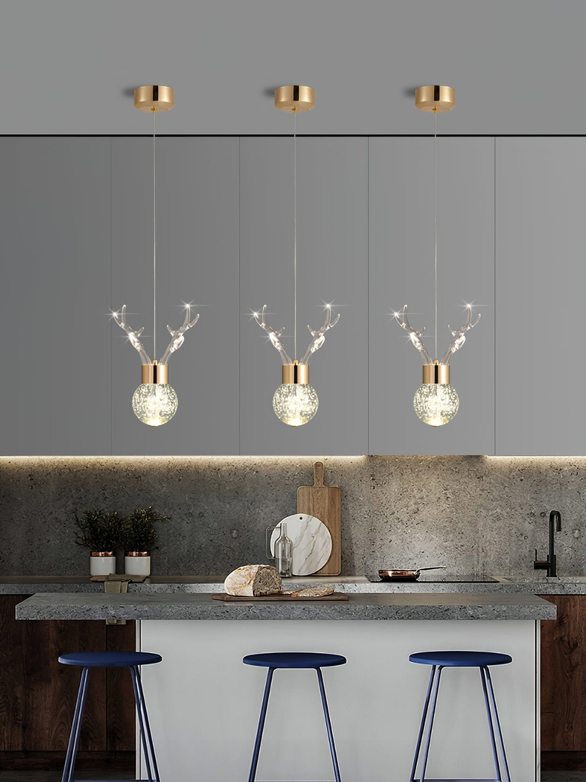 Antler Bubble Pendant Light