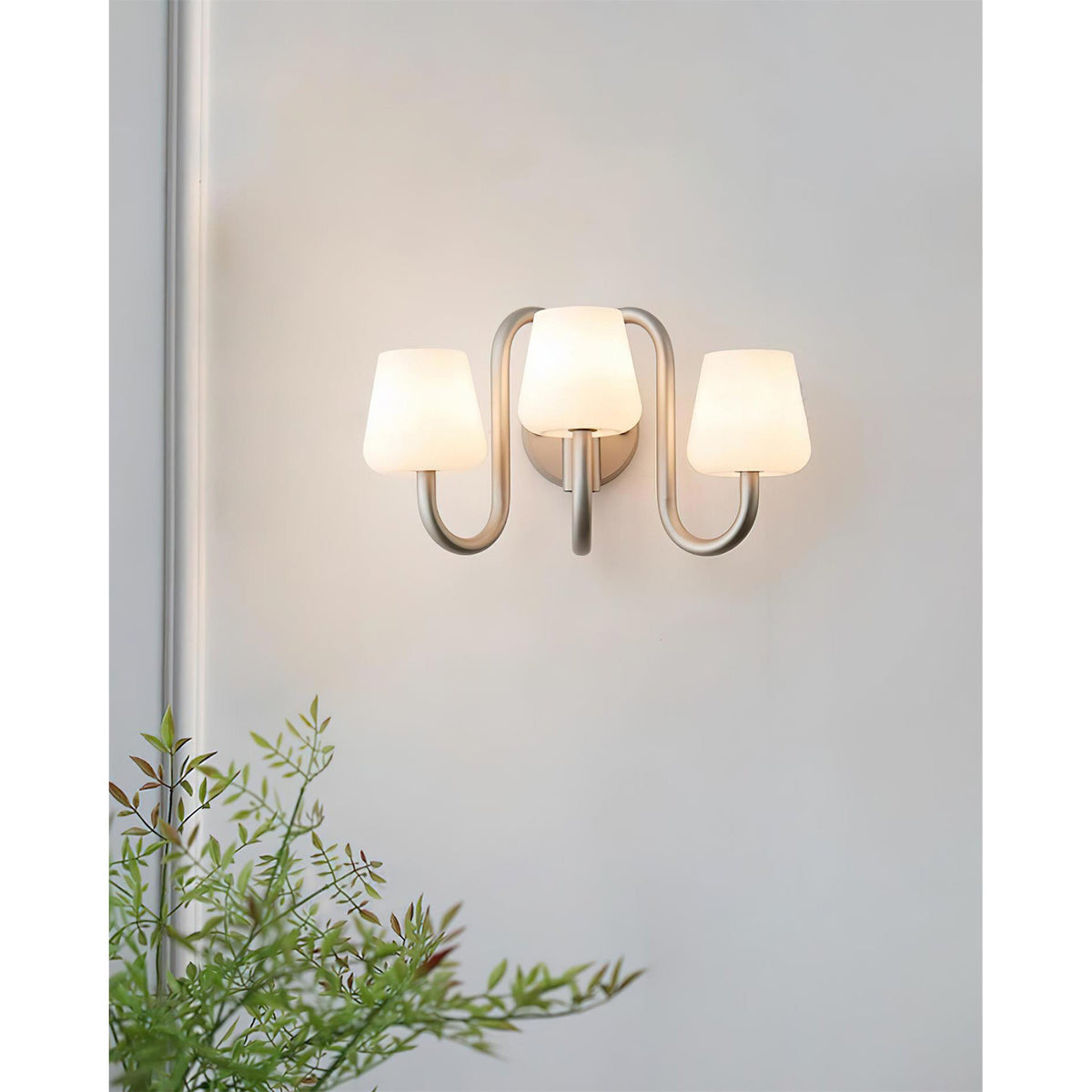 apollo-wall-lamp