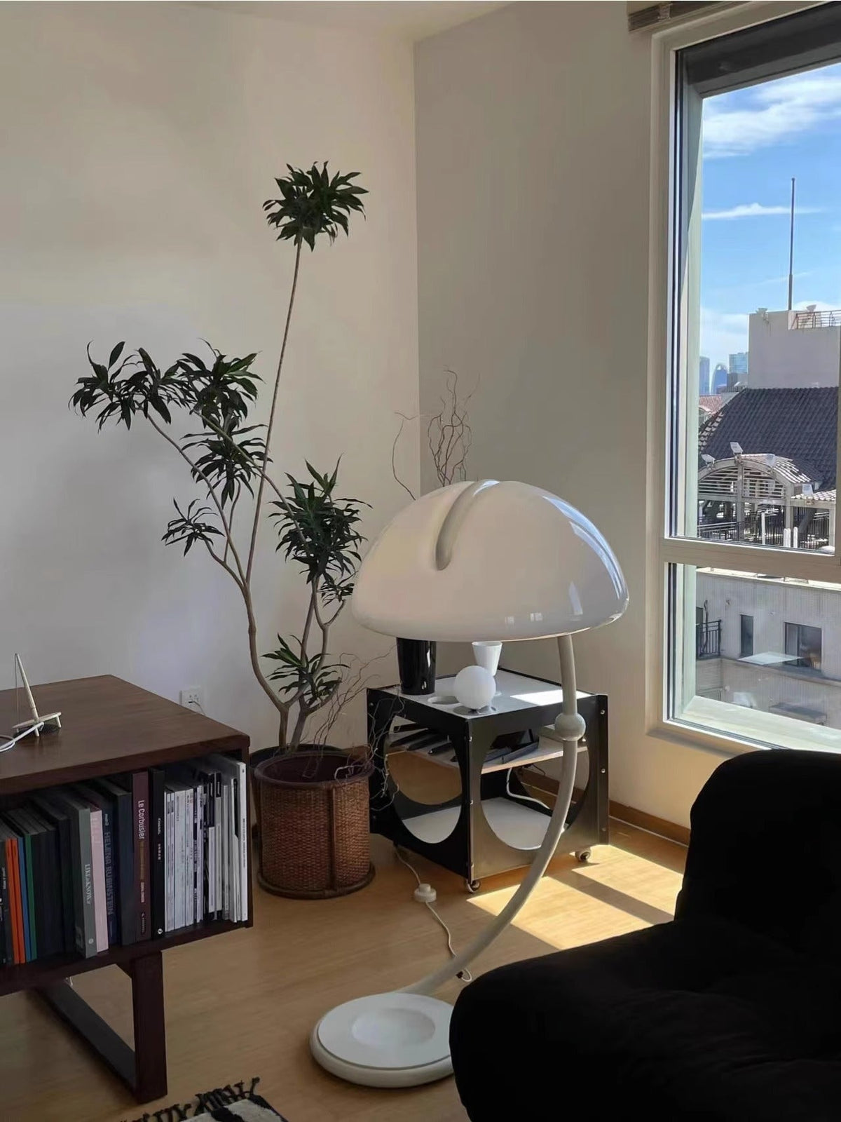 Arc Dome Floor Lamp – Modern Curved LED Floor Light for Living Room & Bedroom