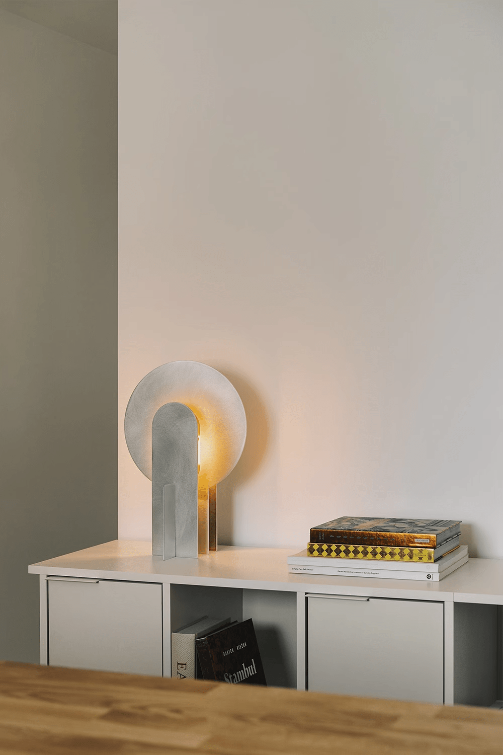 Arch Marble Table Lamp – Sculptural Natural Stone Accent Light
