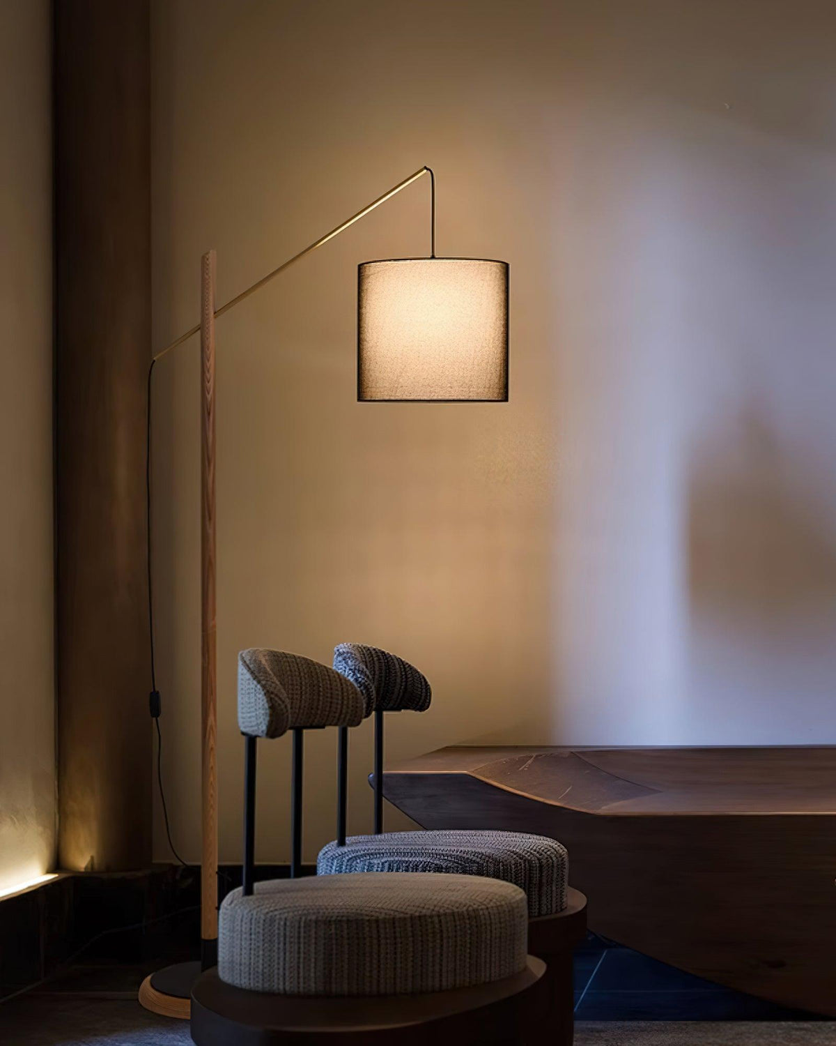 archer-floor-lamp