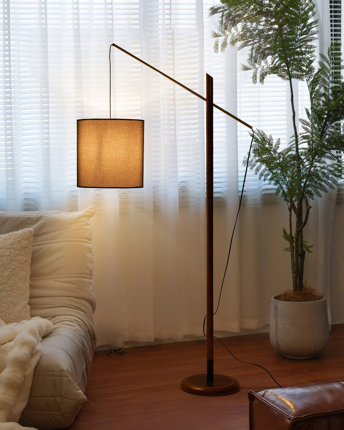 archer-floor-lamp