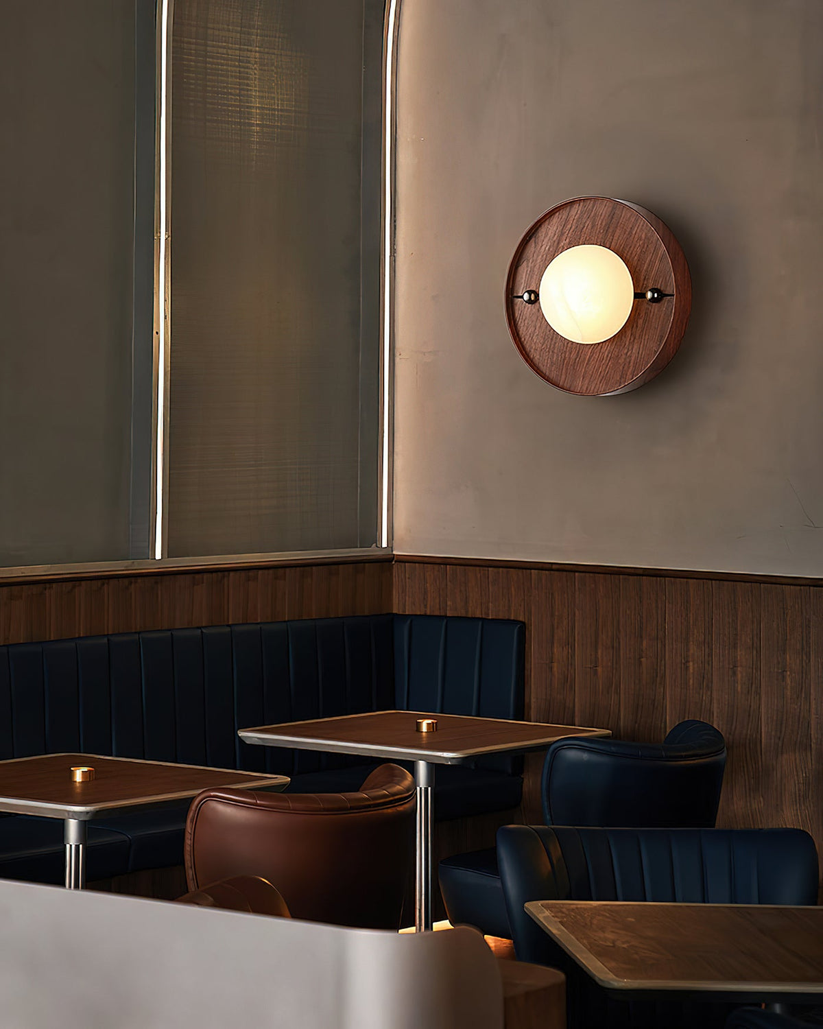 arcoa-wall-light
