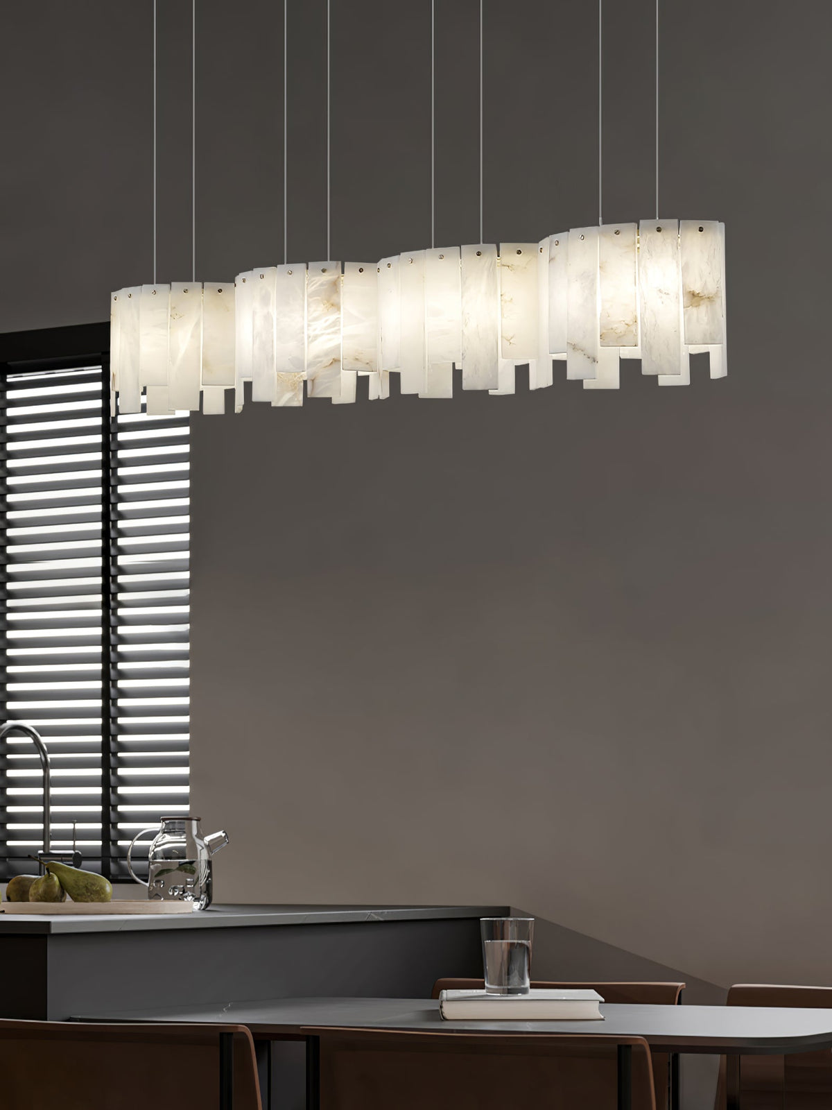 Arctora Alabaster Pendant Light – Sculptural Modern Chandelier