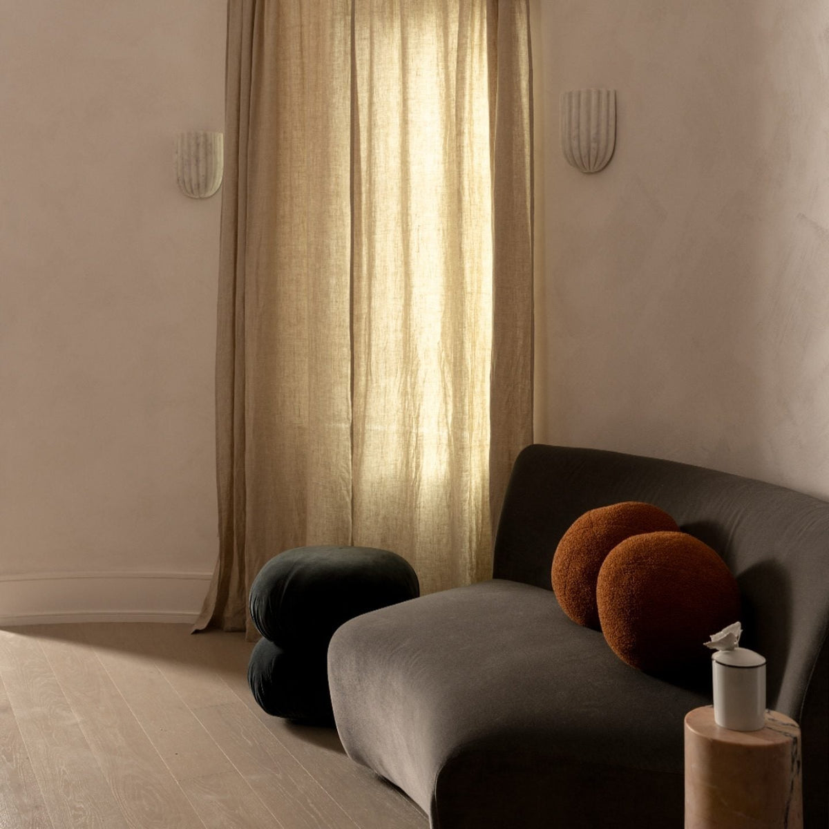 ariel-fluted-wall-lamp