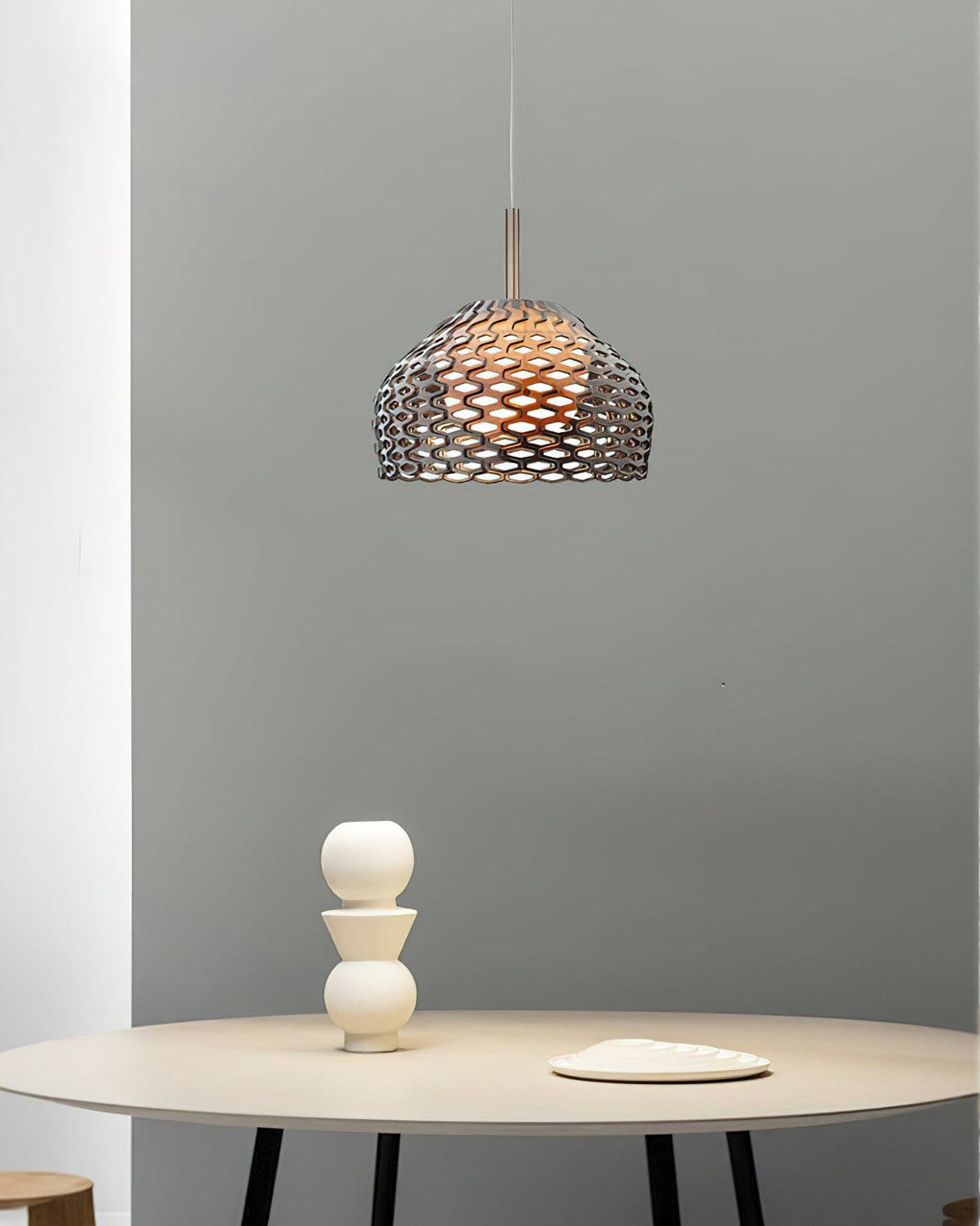 Armadillo Sculptural Pendant Light – Modern Metal Hanging Lamp for Dining & Living Spaces