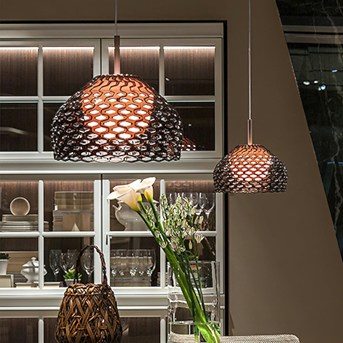 Armadillo Sculptural Pendant Light – Modern Metal Hanging Lamp for Dining & Living Spaces