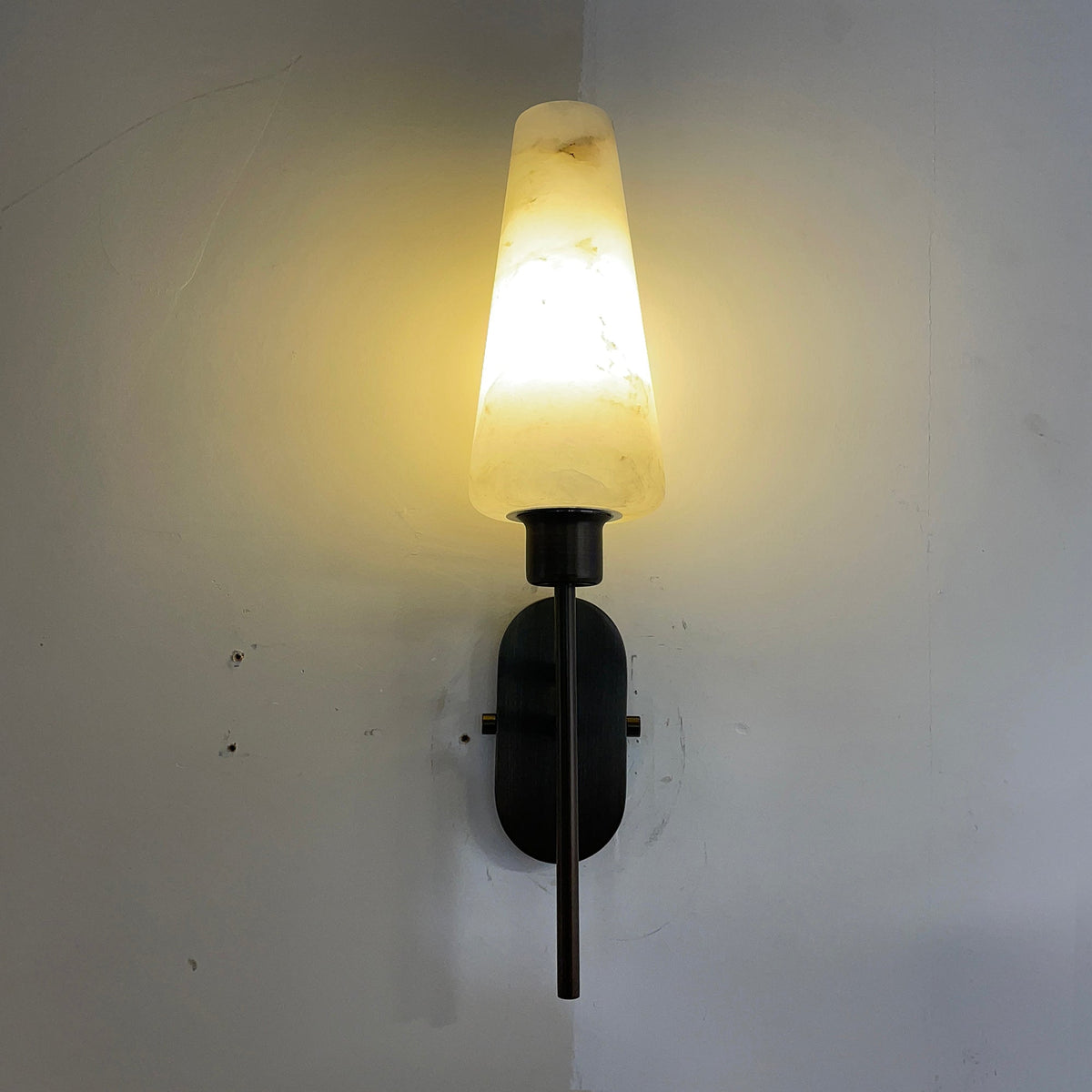 arras-wall-lamp