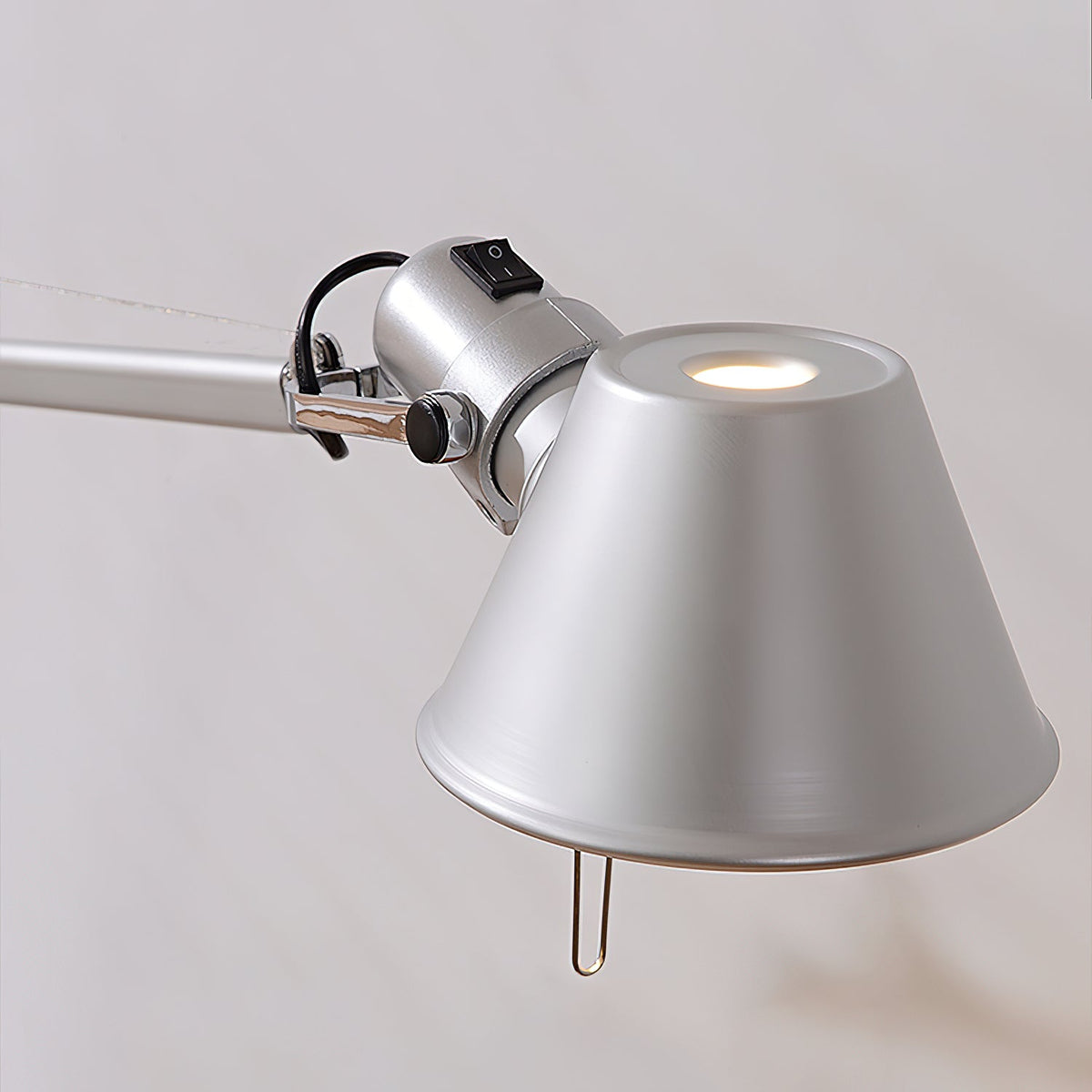 brady-rocker-arm-table-lamp