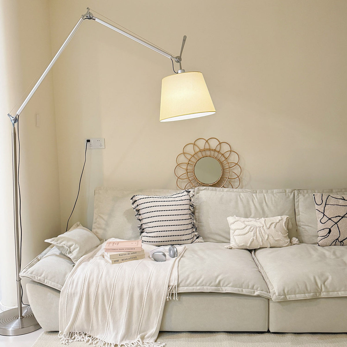 artemide-floor-lamp