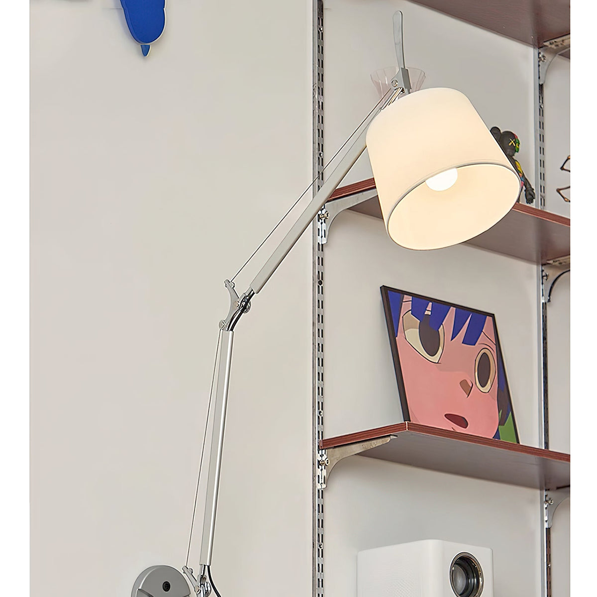 artemide-plug-in-wall-lamp