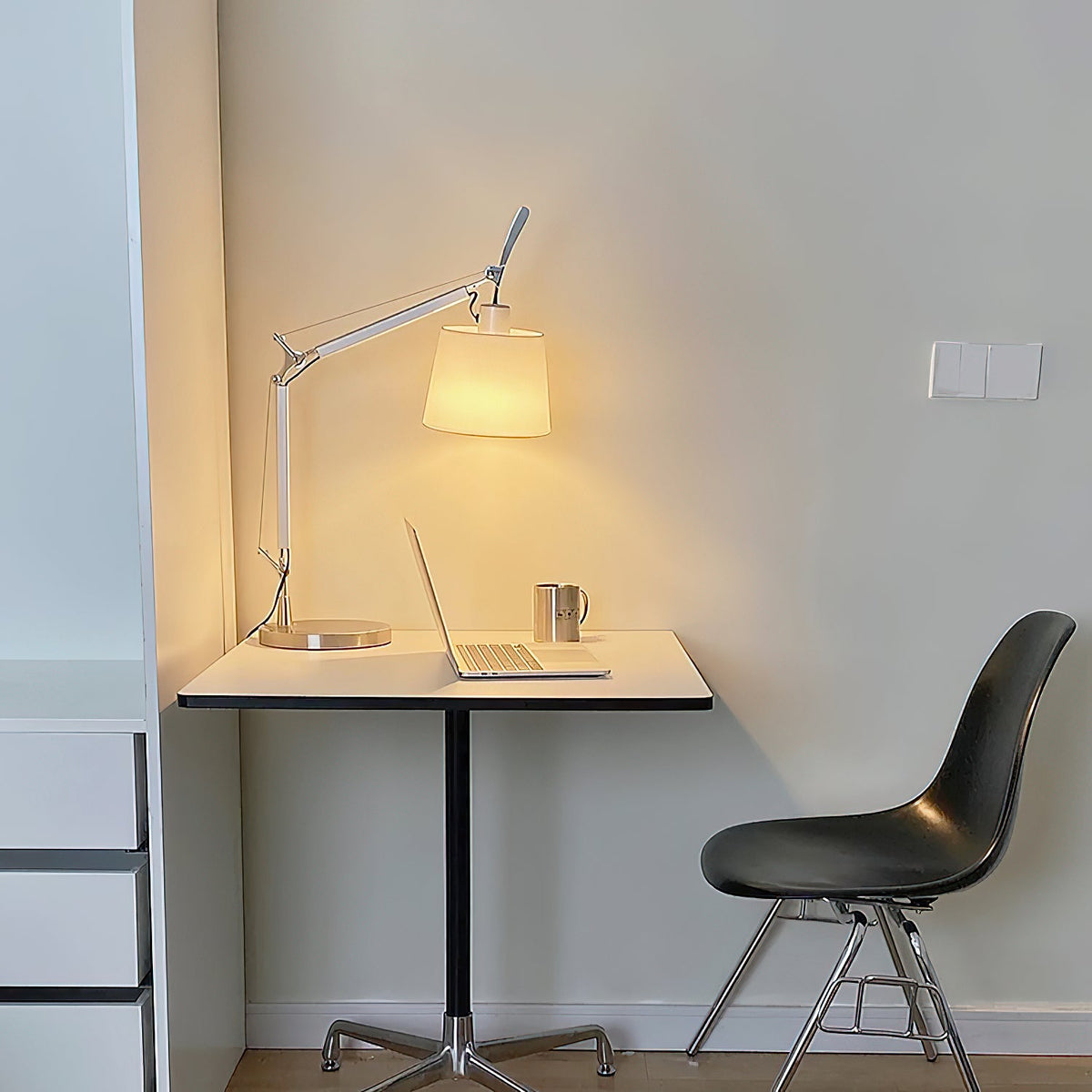 artemide-table-lamp
