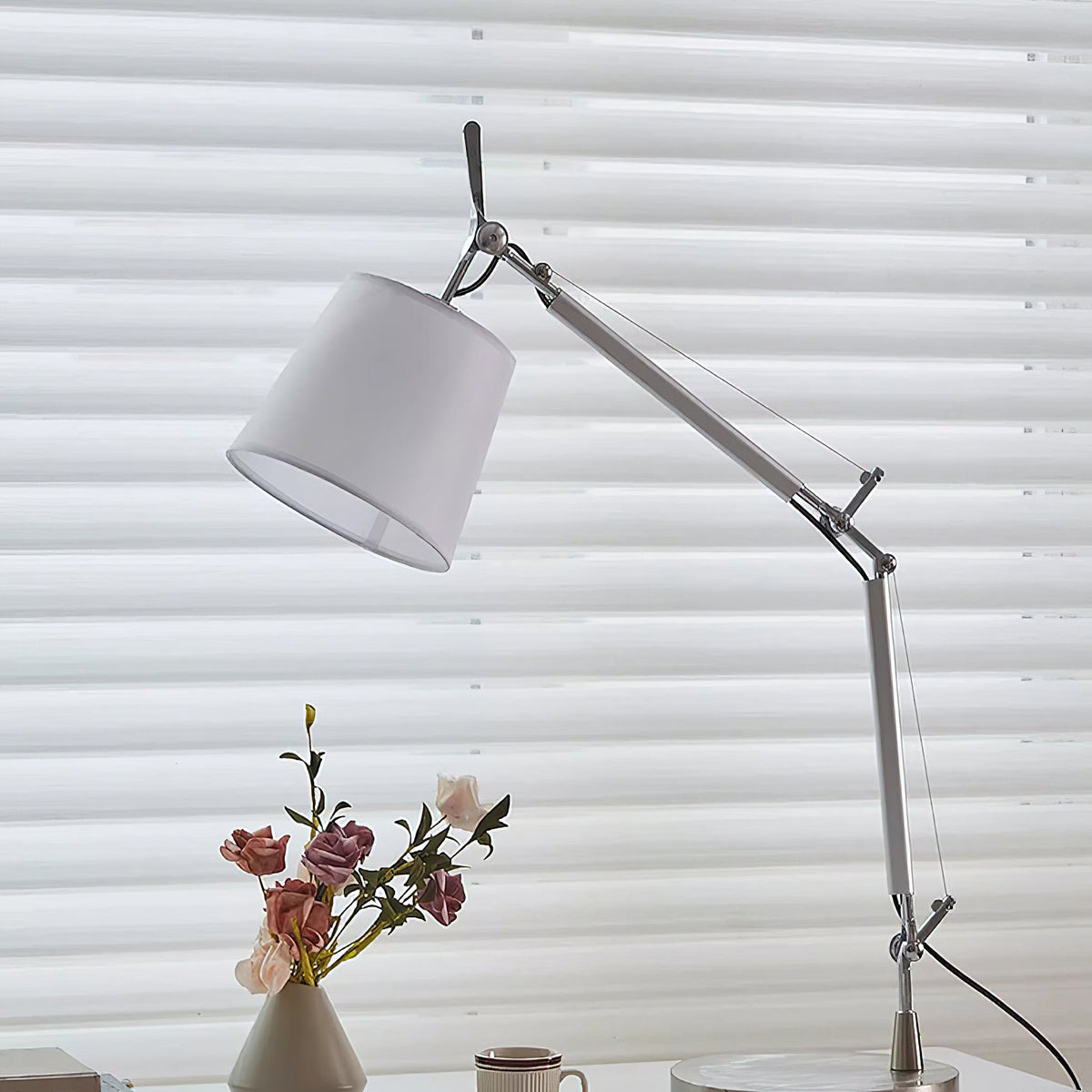 artemide-table-lamp