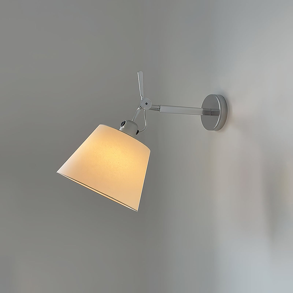 artemide-wall-lamp