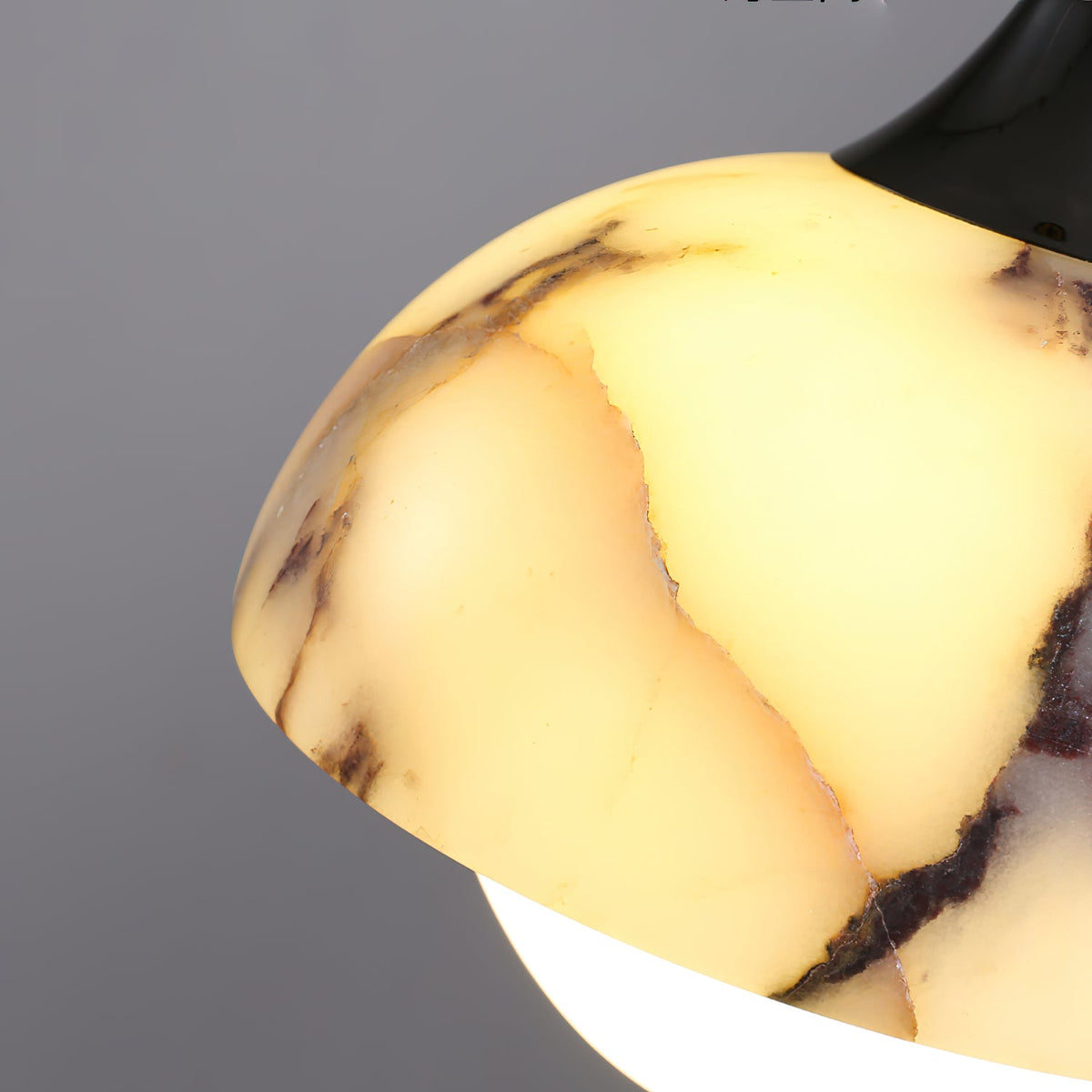 artome-marble-pendant-lamp