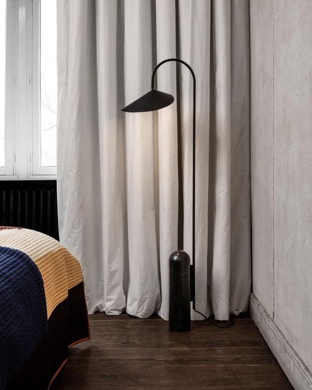 arum-floor-lamp