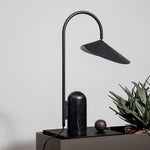 arum-table-lamp