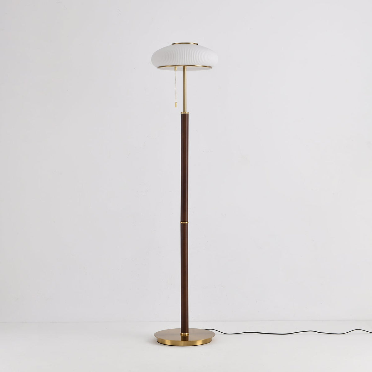 Arvia Floor Lamp – Modern Walnut Wood & Brass Standing Light