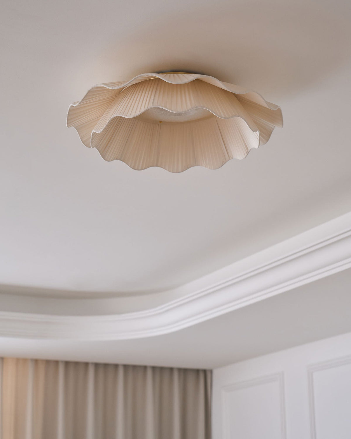 Arwen Fabric Wave Ceiling Light – Modern Flush Mount with Brass Accents