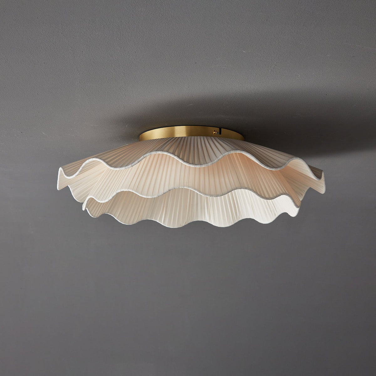 Arwen Fabric Wave Ceiling Light – Modern Flush Mount with Brass Accents