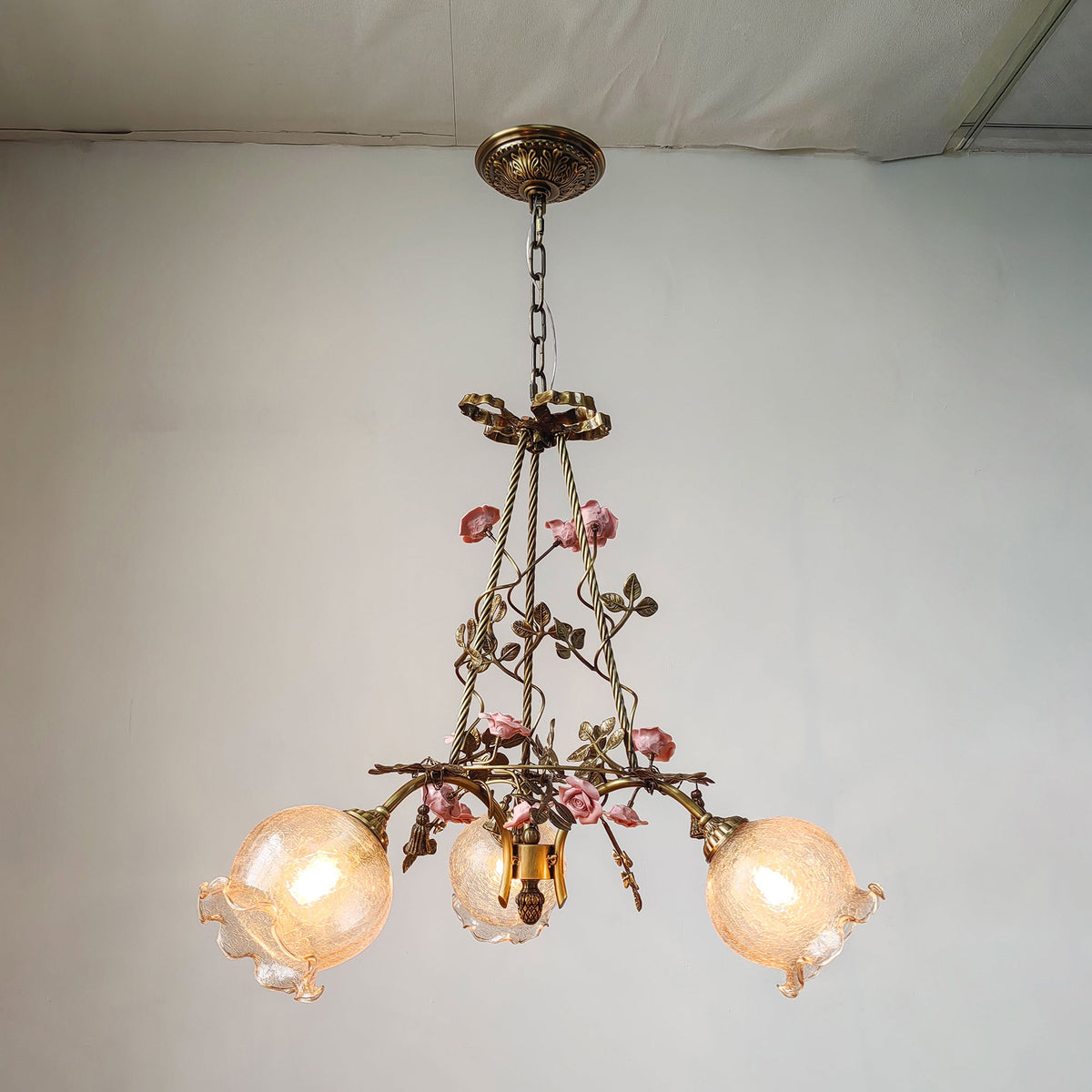 asfour-brass-chandelier