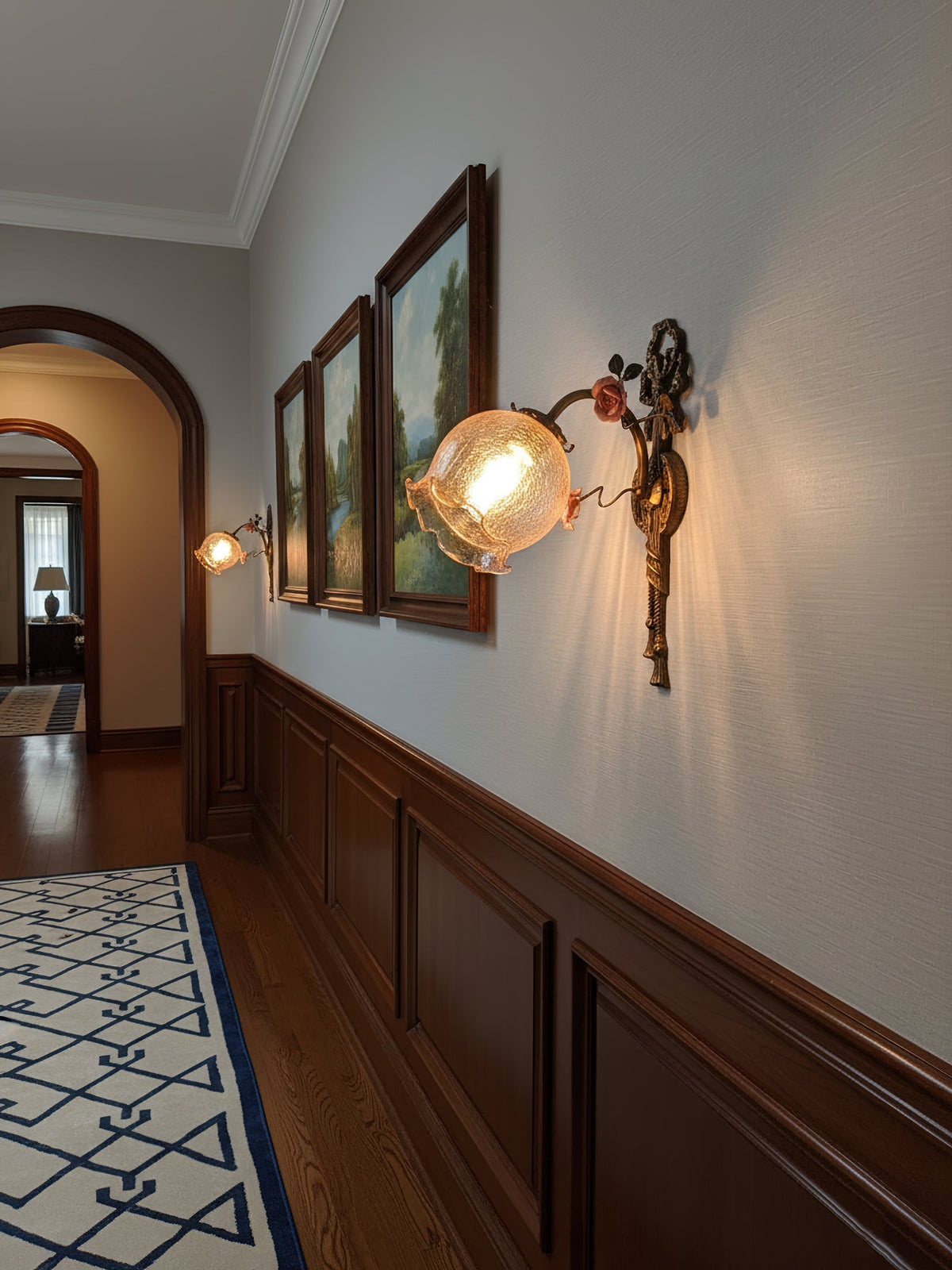 asfour-brass-wall-lamp