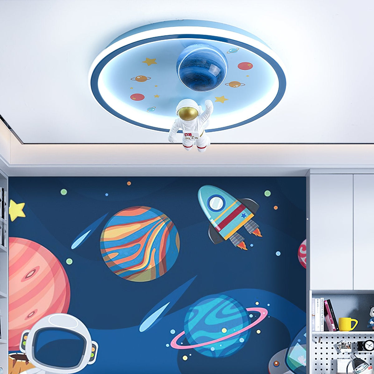 Astronaut Planet Ceiling Lamp