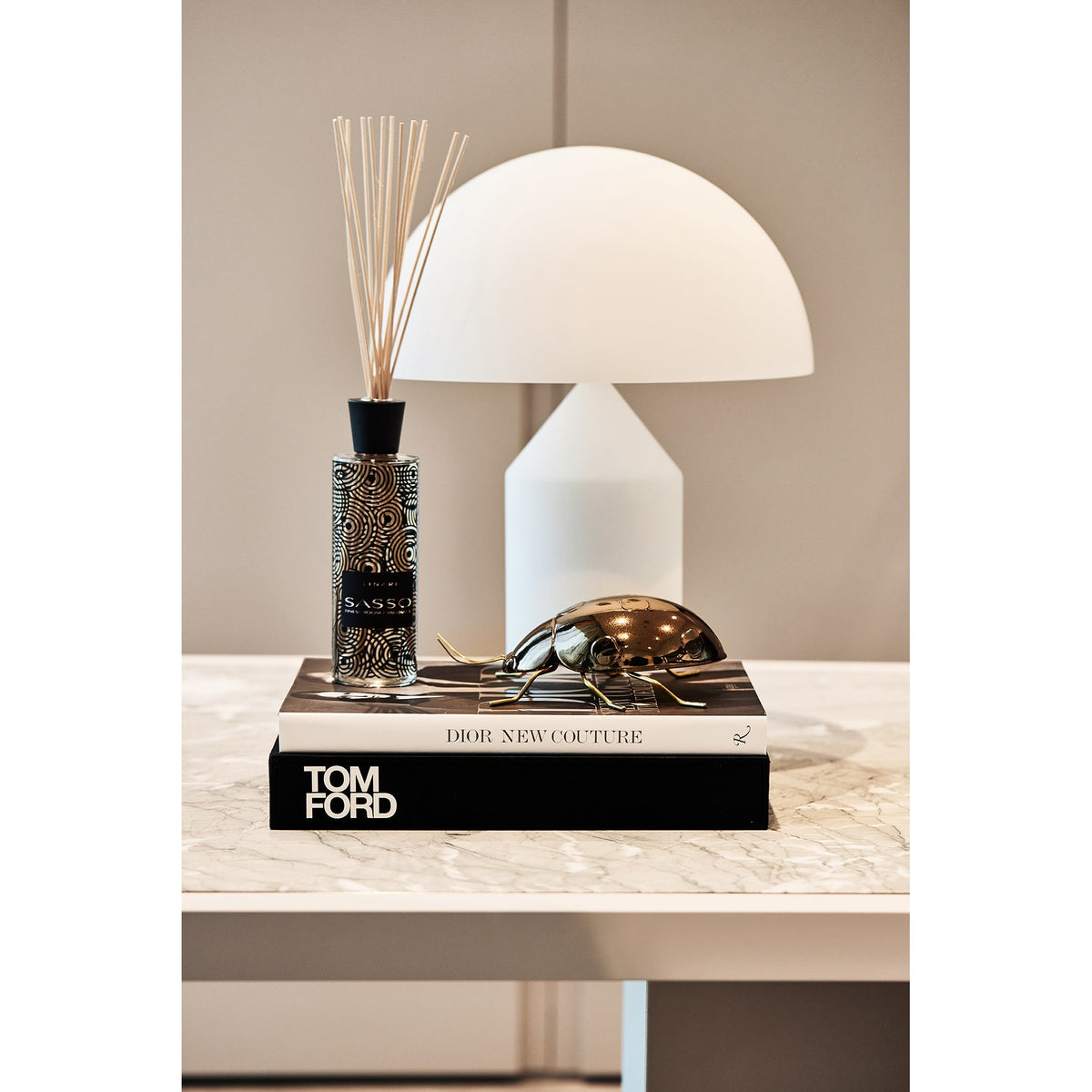 atollo-alabaster-table-lamp