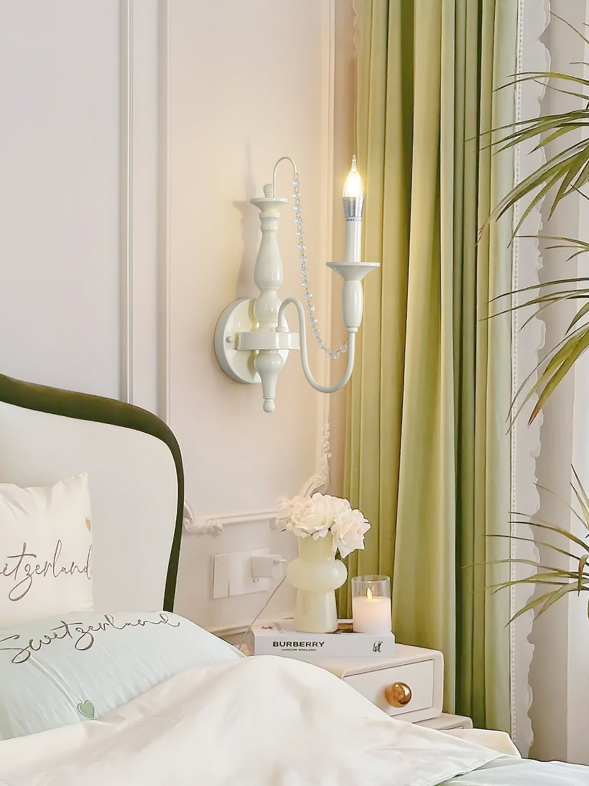 aubervilliers-candle-wall-lamp