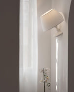 aubrey-wall-lamp