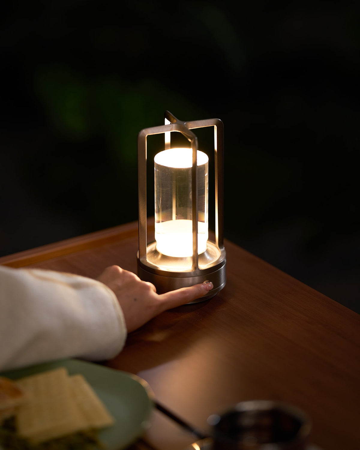 Lorin Cordless LED Table Lamp with Touch Dimming