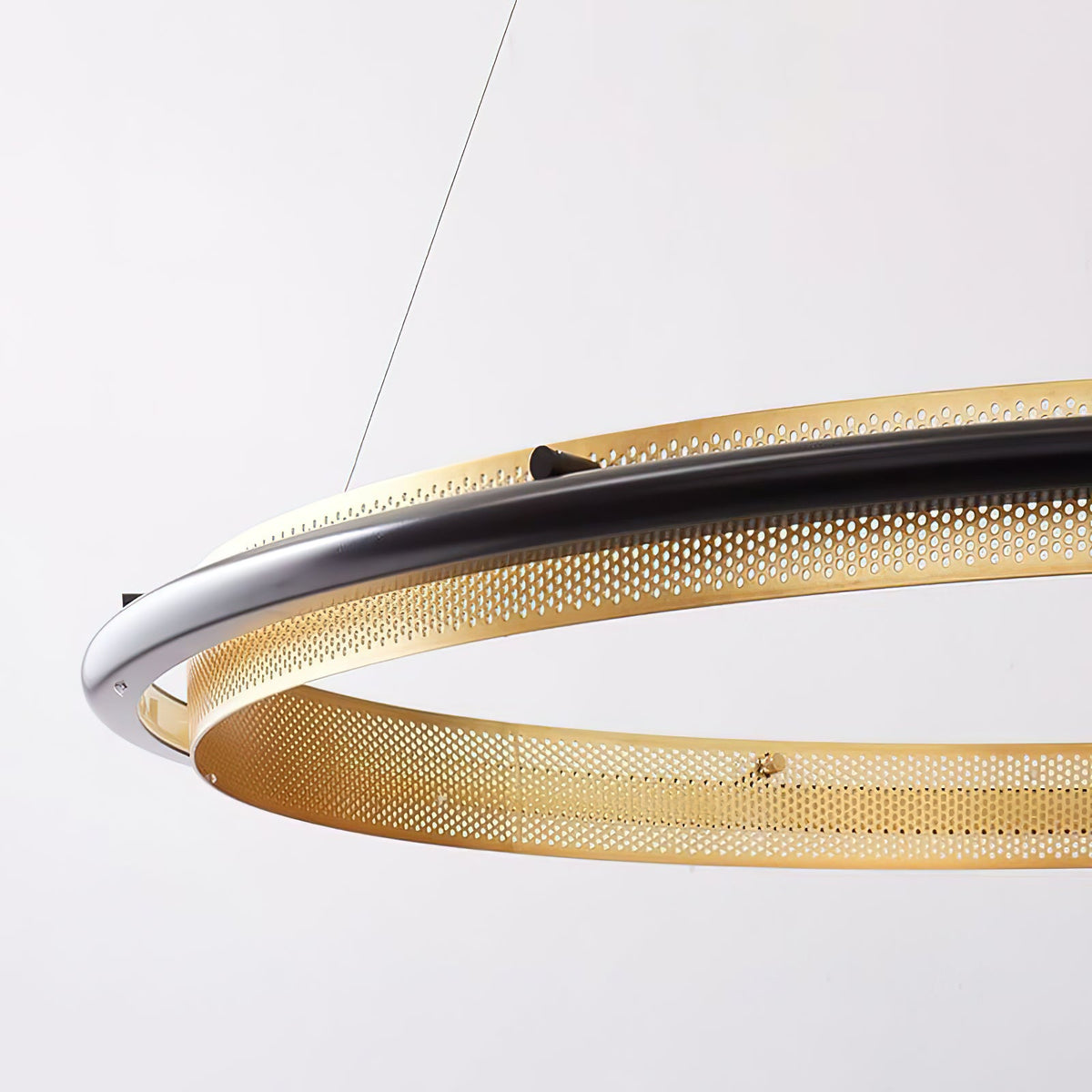 aura-acrylic-led-chandelier
