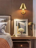 Aurelia Brass Wall Sconce – Modern Minimalist Illumination
